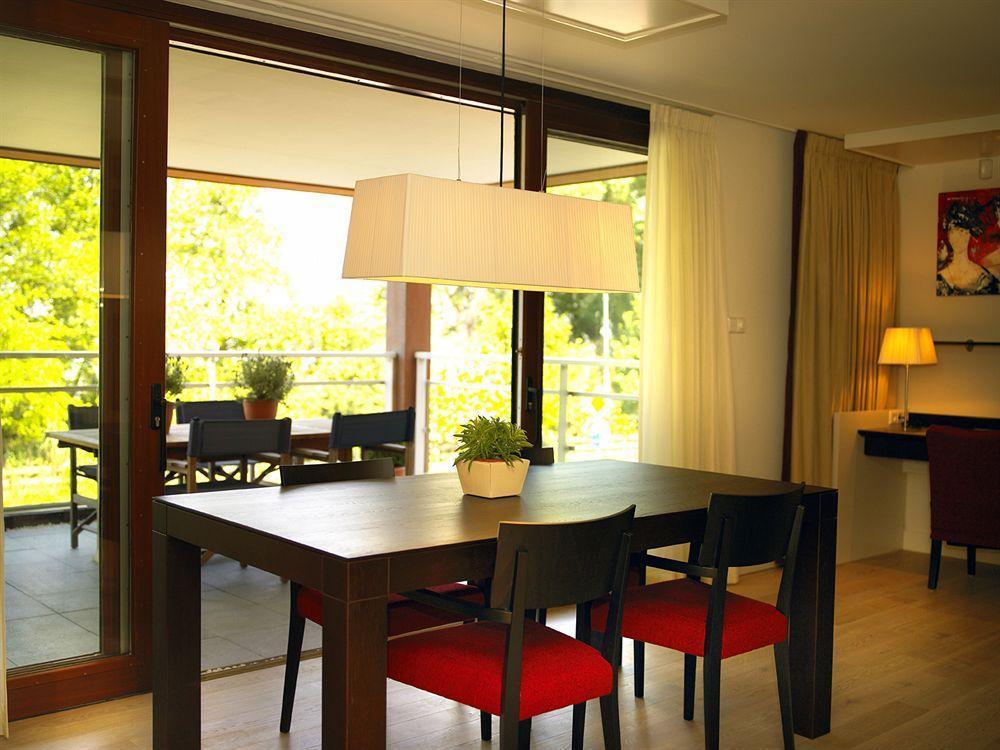 Hotelsuites De Driesprong Loosdrecht Buitenkant foto