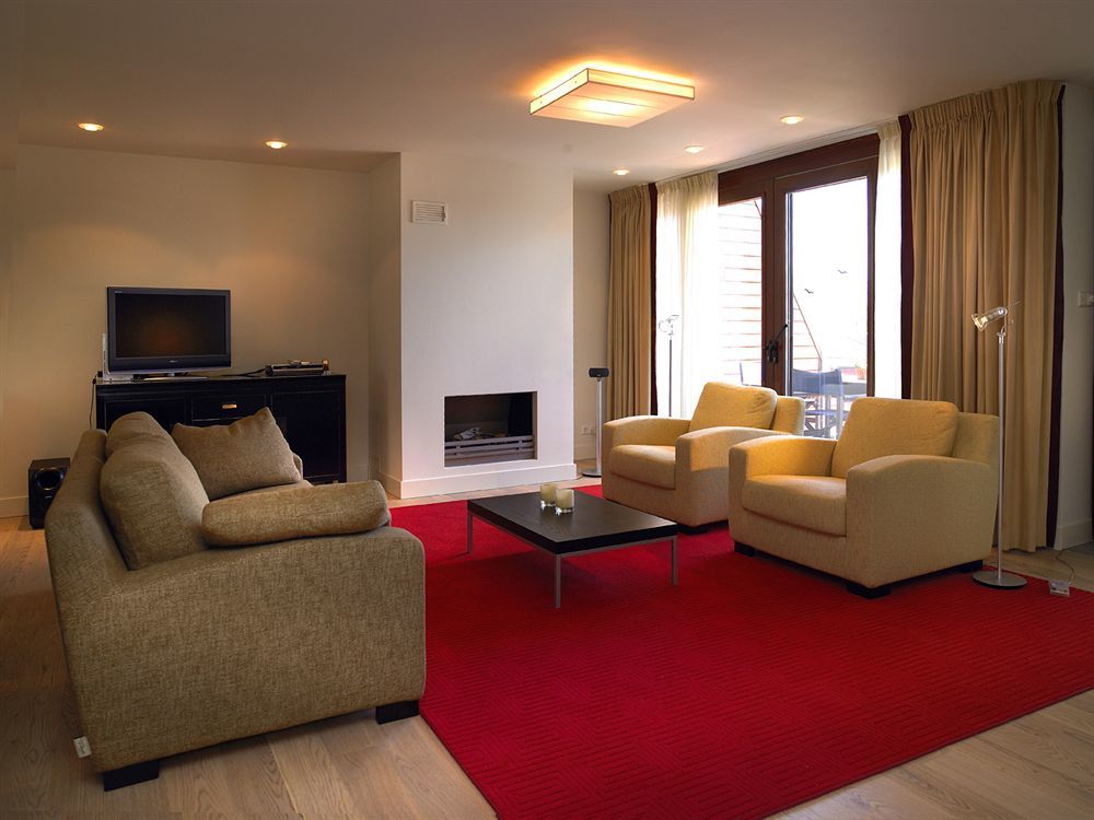 Hotelsuites De Driesprong Loosdrecht Buitenkant foto